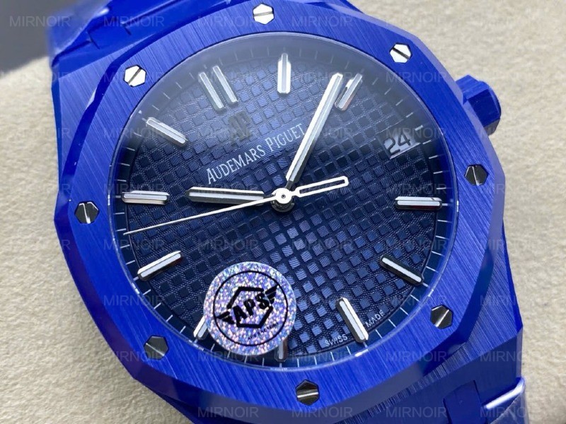 Dong-Ho-Audemars-Piguet-Royal-Oak-15500-Gom-Xanh-Replica-11-Nha-May-APS-41mm-8-1024x768.jpg