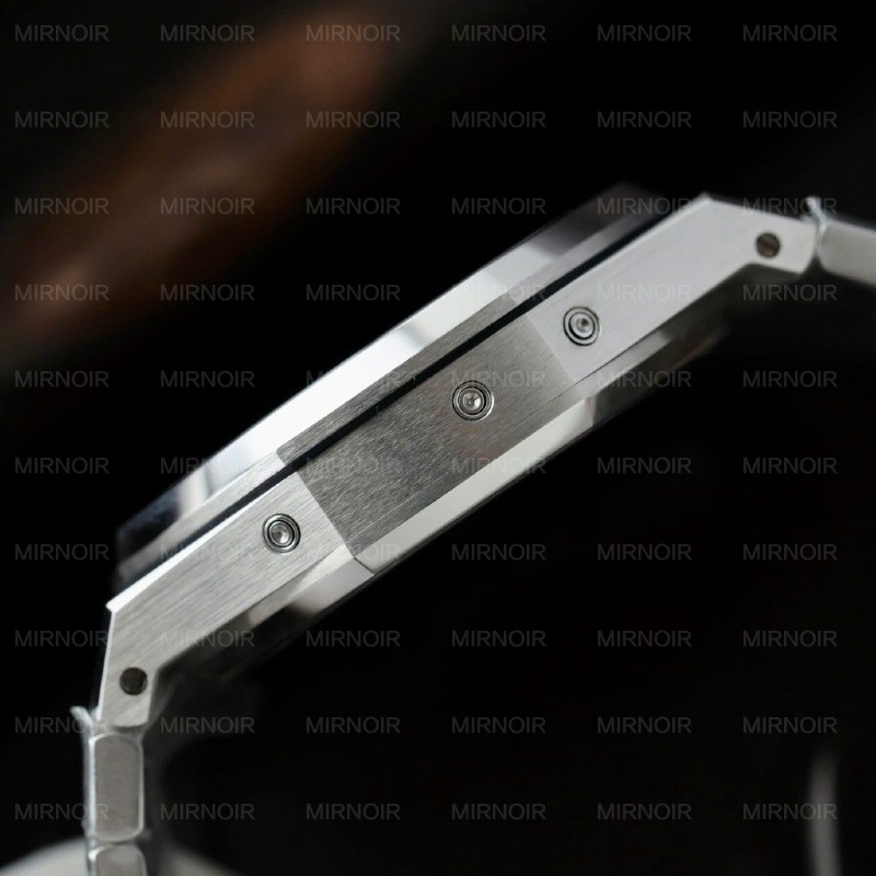 Dong-Ho-Audemars-Piguet-26574-Replica-Cao-Cap-Mat-Ca-Hoi-Day-Kim-Loai-41mm-8-1024x1024.jpg