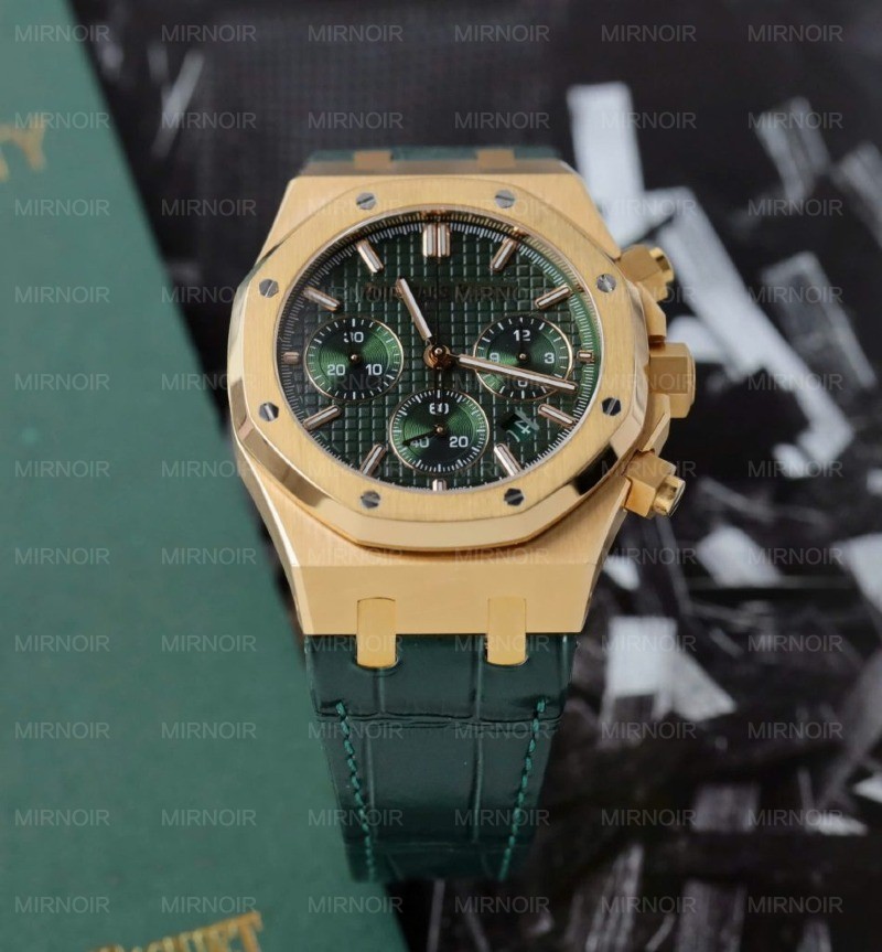 Dong-Ho-Audemars-Piguet-Royal-Oak-26240OR-Mau-Xanh-La-Cay-Che-Tac-Boc-Vang-That-41mm-3-950x1024.jpg