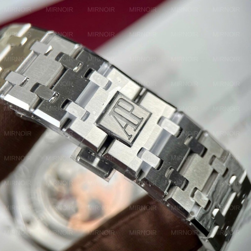 Dong-Ho-Audemars-Piguet-Replica-11-Royal-Oak-Chronogarph-26574ST-Mat-So-Mau-Do-41mm-1-1024x1024.jpg