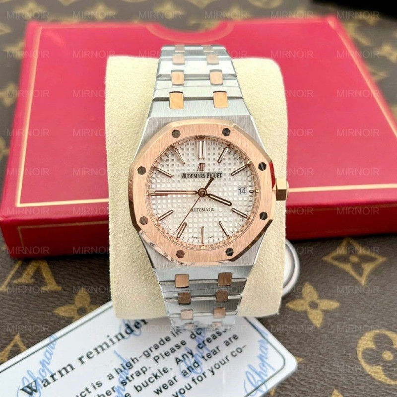Dong-Ho-Audemars-Piguet-Royal-Oak-15450-Che-Tac-Demi-Vang-Hong-Mat-Trang-IPF-37mm-1-1024x1024.jpg