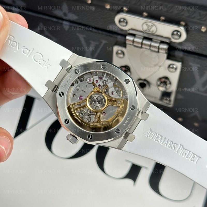 Dong-Ho-Nam-Audemars-Piguet-Royal-Oak-15500-Replica-11-Mau-Trang-Nha-May-APS-41mm-12-1024x1024.jpg