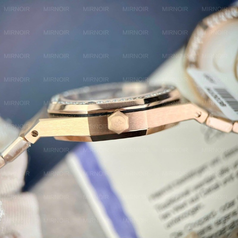 Dong-Ho-Audemars-Piguet-Royal-Oak-Che-Tac-Vanh-Dinh-Moissanite-Hong-Kong-34mm-7-1024x1024.jpg