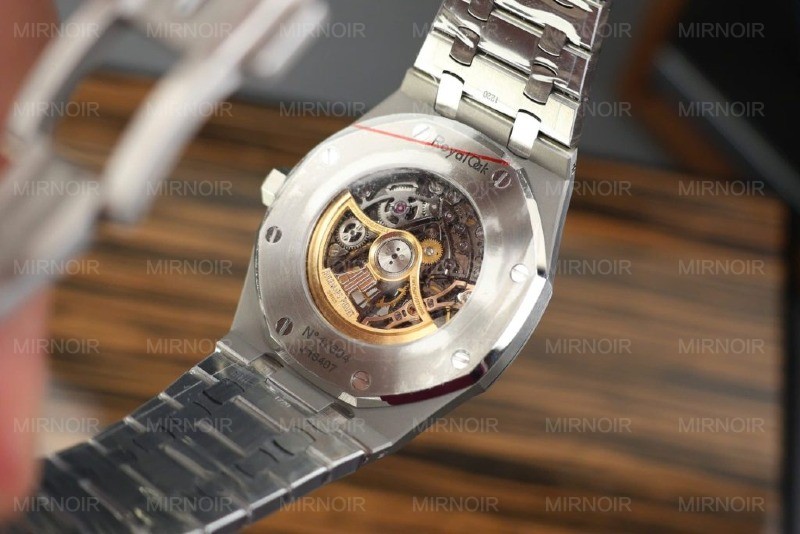 Dong-Ho-Audemars-Piguet-Royal-Oak-15407-Che-Tac-Mat-Lo-Co-Xuong-THB-41mm-8-1024x683.jpg