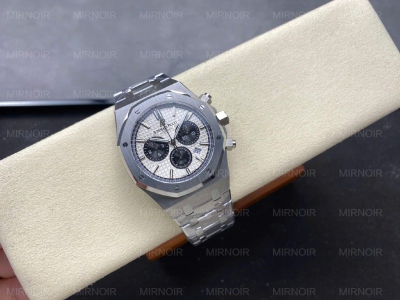 Dong-Ho-Audemars-Piguet-Royal-Oak-26331ST-Rep-11-Cao-Cap-Mat-Trang-Nha-May-APS-New-2025-41mm-5-1024x768.jpg