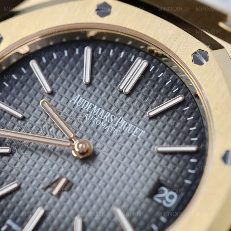 Dong-Ho-Audemars-Piguet-Che-Tac-Royal-Oak-Jumbo-16202OR-Boc-Vang-That-Nha-May-ZF-39mm-5-1024x1024.jpg