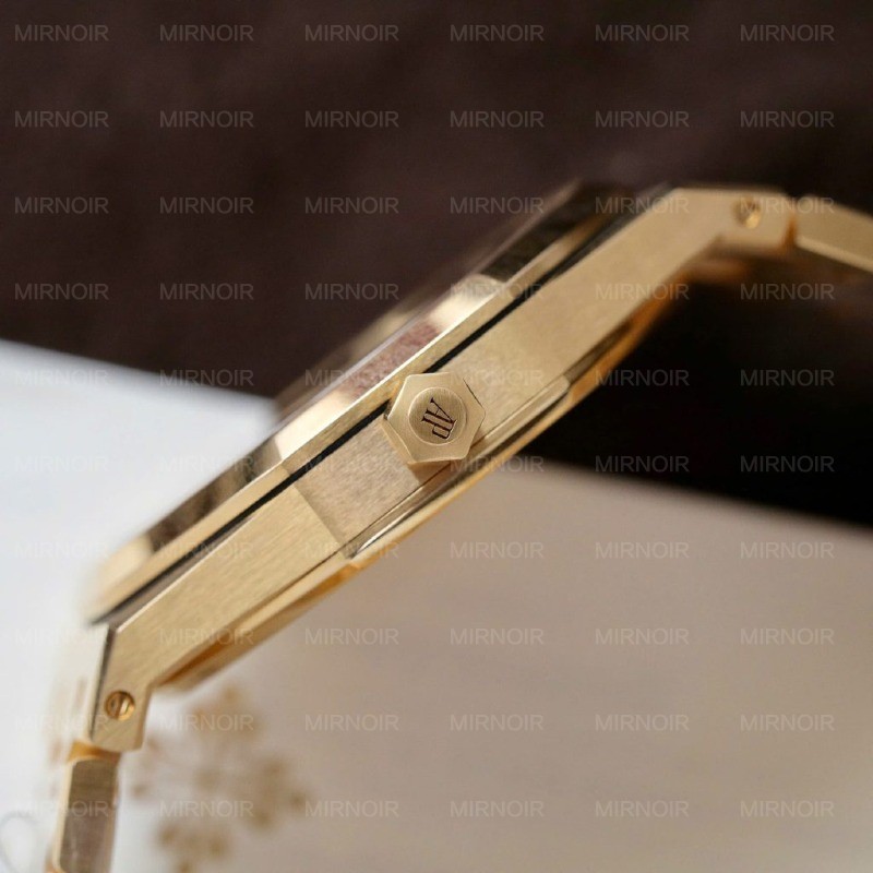 Dong-Ho-Audemars-Piguet-Che-Tac-Royal-Oak-Jumbo-16202OR-Boc-Vang-That-Nha-May-ZF-39mm-8-1024x1024.jpg