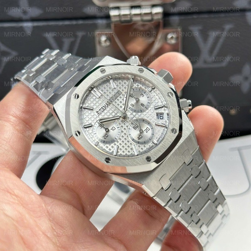 Dong-Ho-Audemars-Piguet-Royal-Oak-26240ST-Replica-11-Mat-Trang-May-Mong-New-2025-41mm-6-1024x1024.jpg
