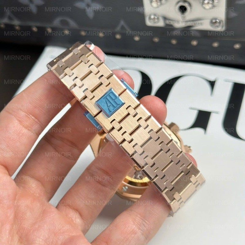 Dong-Ho-Audemars-Piguet-Royal-Oak-26240-Replica-11-Day-Kim-Loai-1024x1024.jpg