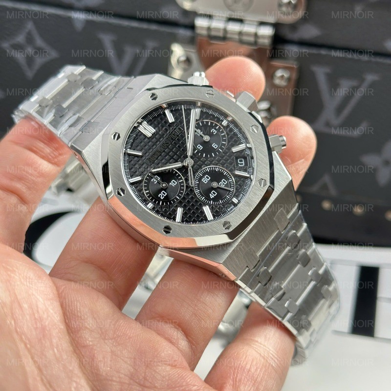 Dong-Ho-Audemars-Piguet-Royal-Oak-26240ST-Mat-Den-May-Mong-New-2025-41mm-5.jpg