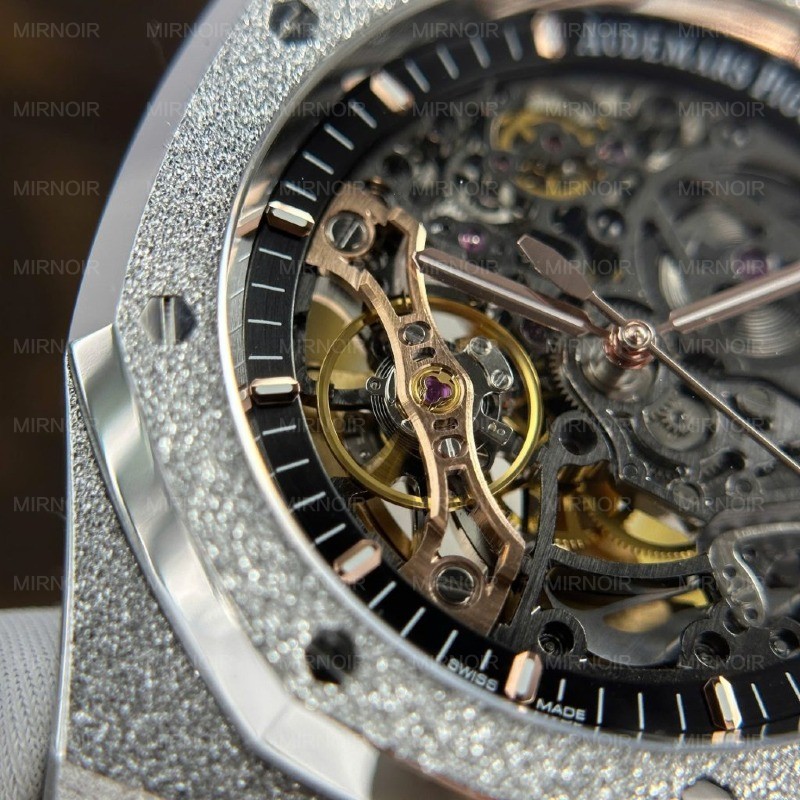 Dong-Ho-Audemars-Piguet-Royal-Oak-Frosted-15407-Replica-11-Mat-Lo-Co-Nha-May-THB-41mm-4-1024x1024.jpg
