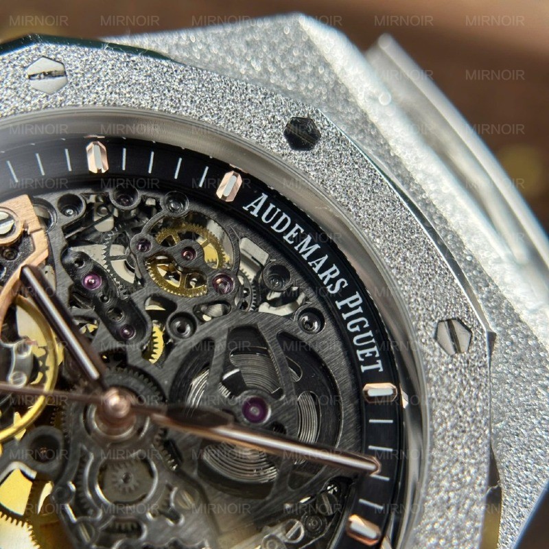 Dong-Ho-Audemars-Piguet-Royal-Oak-Frosted-15407-Replica-11-Mat-Lo-Co-Nha-May-THB-41mm-9-1024x1024.jpg