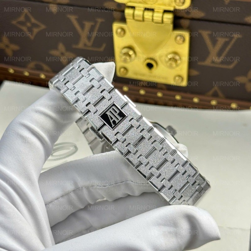 Dong-Ho-Audemars-Piguet-Royal-Oak-Frosted-15407-Replica-11-Mat-Lo-Co-Nha-May-THB-41mm-13-1024x1024.jpg