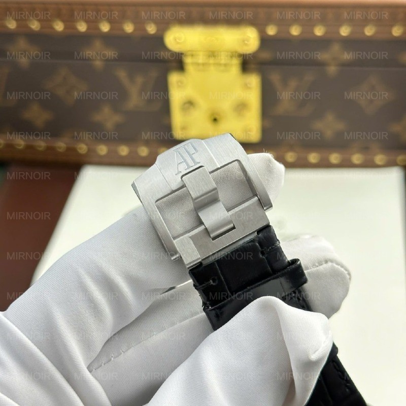 Dong-Ho-Audemars-Piguet-Royal-Oak-Offshore-Chronograph-26420-Rep-11-Cao-Cap-Mat-Den-Nha-May-APP-43mm-1-1024x1024.jpg