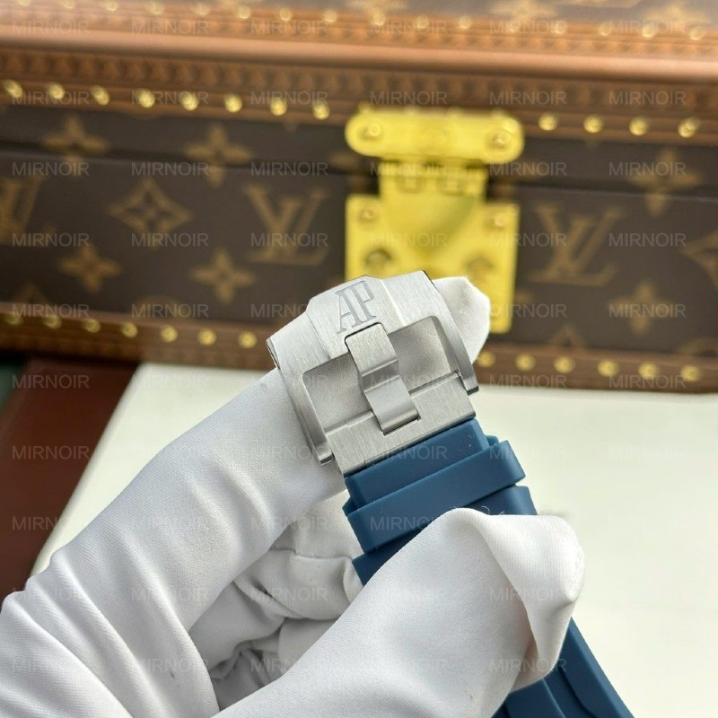 Dong-Ho-Audemars-Piguet-Royal-Oak-Offshore-Chronograph-26420-Replica-11-Mat-Xanh-Nha-May-APP-43mm-1-1024x1024.jpg