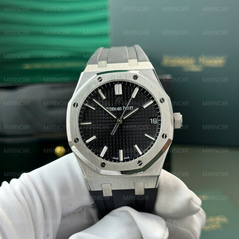 Dong-Ho-Audemars-Piguet-Royal-Oak-15500-Replica-11-Mat-Den-Day-Cao-Su-Nha-May-APS-41mm-2-1024x1024.jpg