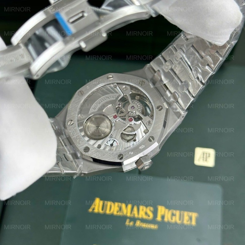 Dong-Ho-Audemars-Piguet-Royal-Oak-Flying-Tourbillon-26530-Replica-11-Nha-May-R8-41mm-8-1024x1024.jpg