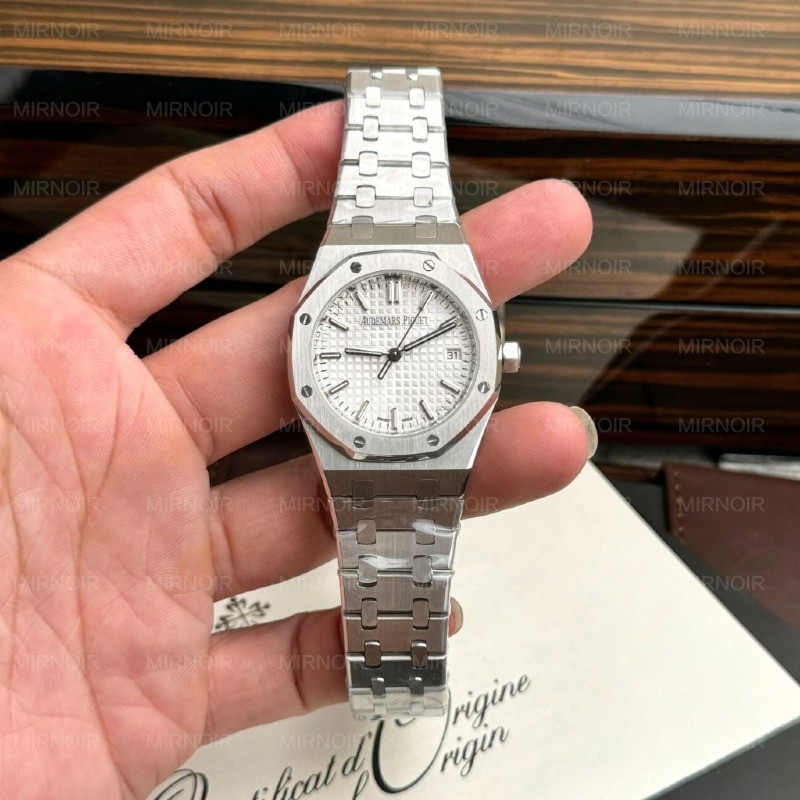 Dong-Ho-Audemars-Piguet-Royal-Oak-Replica-11-Mat-Trang-May-Co-Automatic-34mm-5-1024x1024.jpg