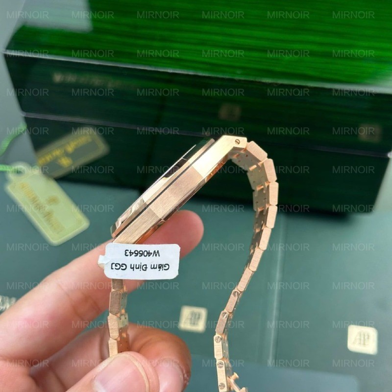 Dong-Ho-Audemars-Piguet-Royal-Oak-15400-Che-Tac-Boc-Vang-That-Mat-Den-ZF-41mm-8-1024x1024.jpg