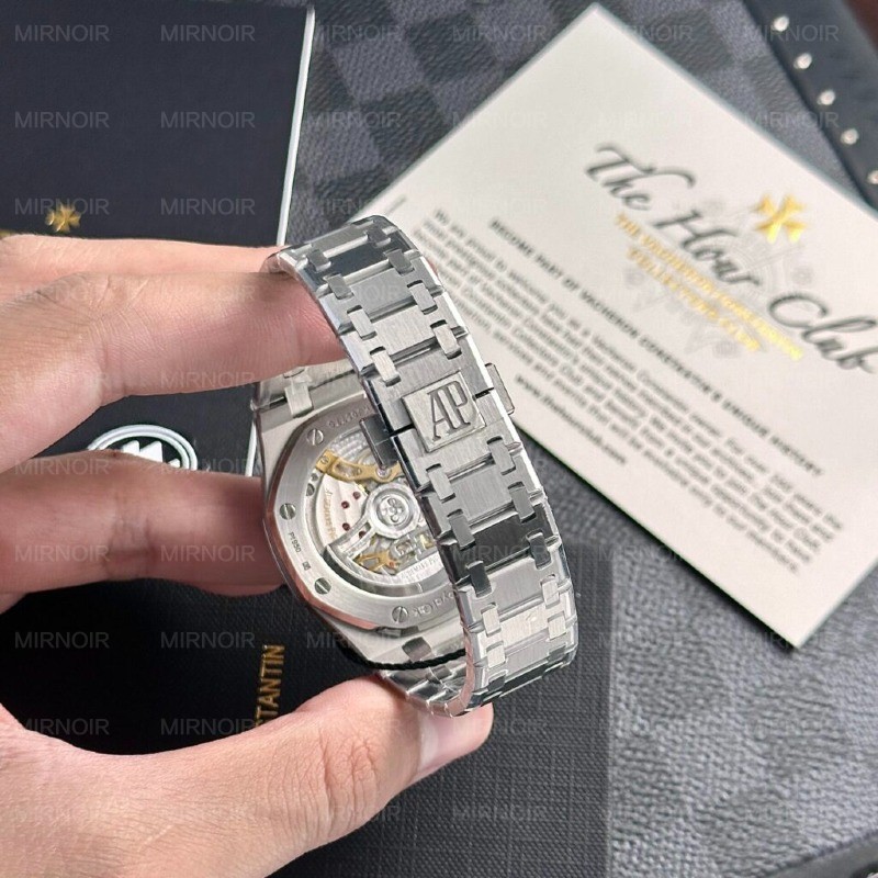 Dong-Ho-Audemars-Piguet-REplica-11-2-1024x1024.jpg