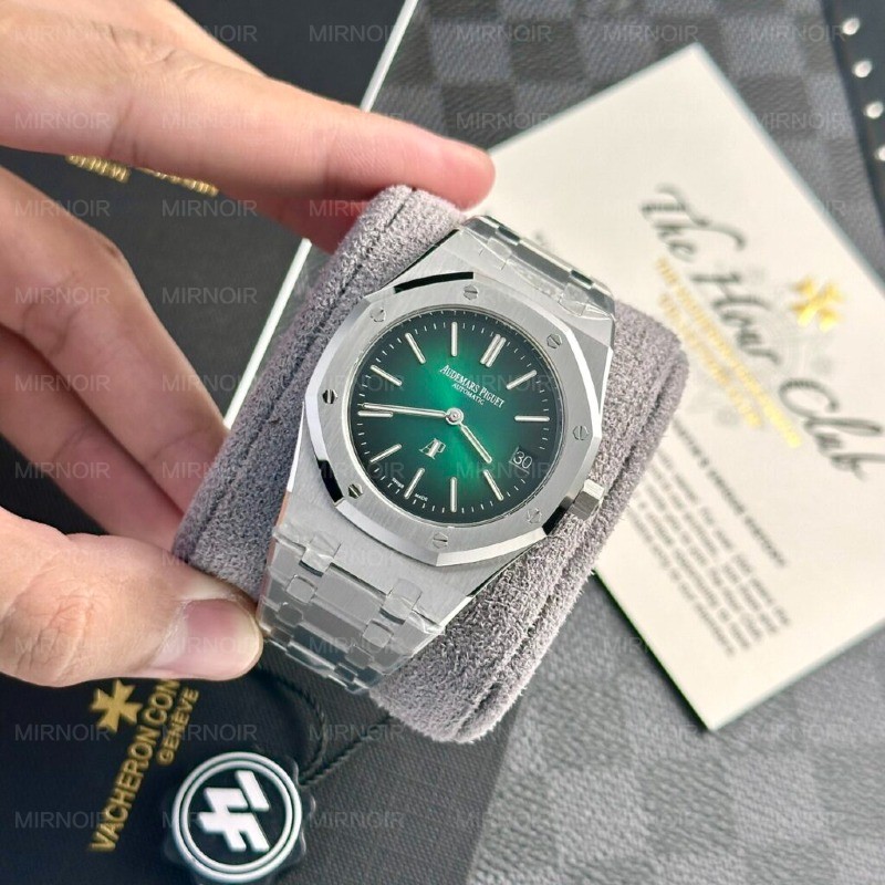 Dong-Ho-Audemars-Piguet-Replica-11-Royal-Oak-Jumbo-16202ST-Mat-Xanh-La-39mm-3-1024x1024.jpg