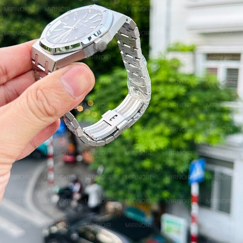 Dong-Ho-Audemars-Piguet-Replica-Cao-Cap-3-1024x1024.jpg