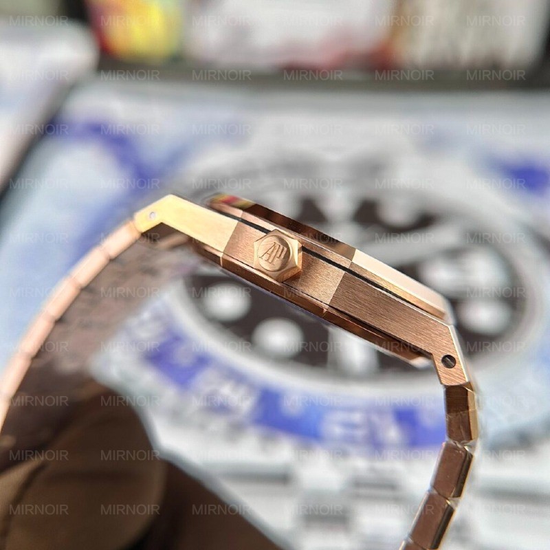 Dong-Ho-Audemars-Piguet-Royal-Oak-15407-Rose-Gold-Replica-11-APS-41mm-5-1024x1024.jpg