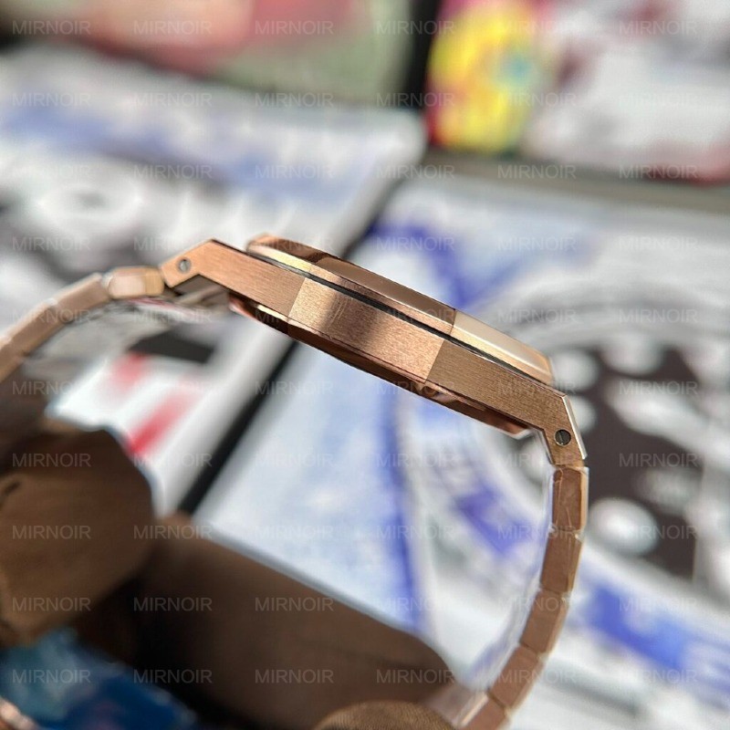 Dong-Ho-Audemars-Piguet-Royal-Oak-15407-Rose-Gold-Replica-11-APS-41mm-6-1024x1024.jpg