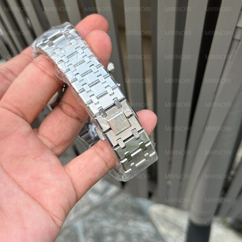 Dong-Ho-Audemars-Piguet-Royal-Oak-26331ST-Mat-Xam-Replica-APS-41mm-1-1024x1024.jpg