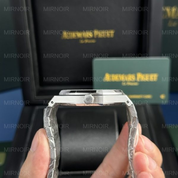 Dong-Ho-Audemars-Piguet-Royal-Oak-15410-Frosted-Gold-Rep-11-Cao-Cap-Mat-Xanh-APS-Factory-41mm-5.jpg