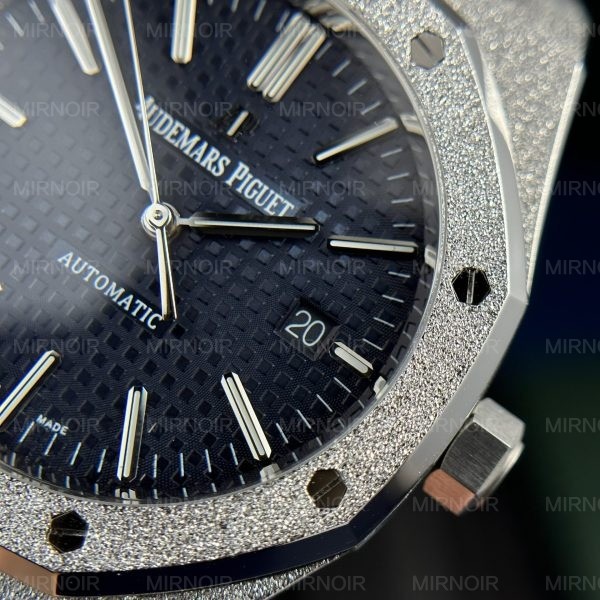 Dong-Ho-Audemars-Piguet-Royal-Oak-15410-Frosted-Gold-Rep-11-Cao-Cap-Mat-Xanh-APS-Factory-41mm-9.jpg