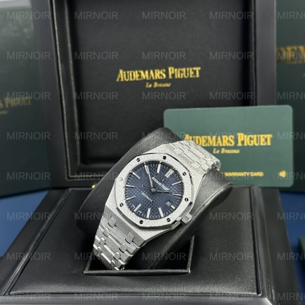 Dong-Ho-Audemars-Piguet-Royal-Oak-15410-Frosted-Gold-Rep-11-Cao-Cap-Mat-Xanh-APS-Factory-41mm-12.jpg