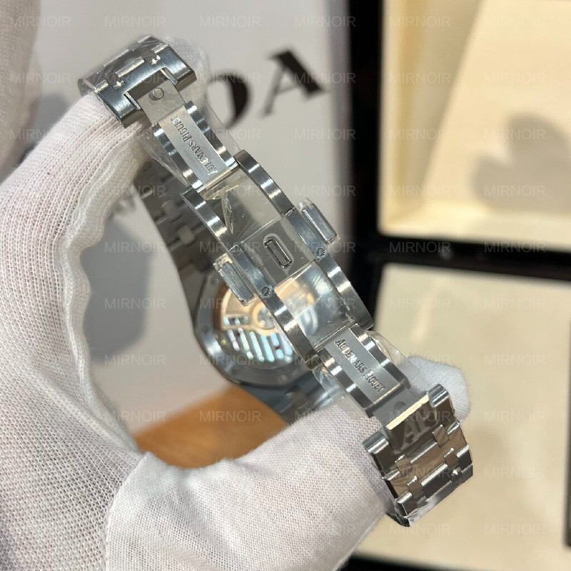 Dong-Ho-Audemars-Piguet-Royal-Oak-Nu-Dinh-Da-Rep-11-34mm-3-1024x1024.jpg