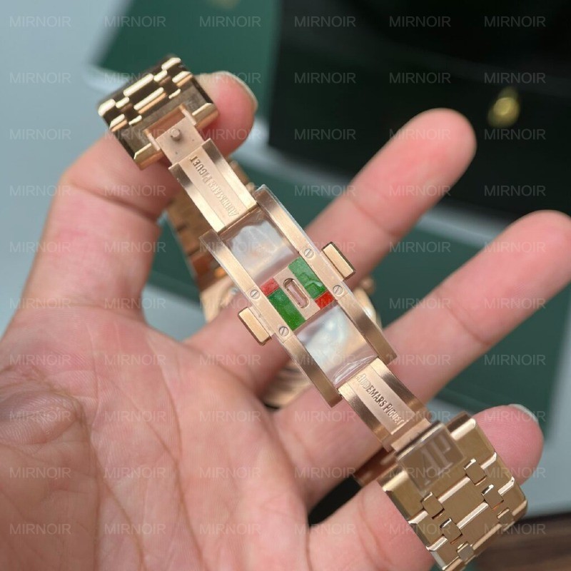 Dong-Ho-Audemars-Piguet-Royal-Oak-Perpetual-Calendar-26574-Rep-11-41mm-7-1024x1024.jpg