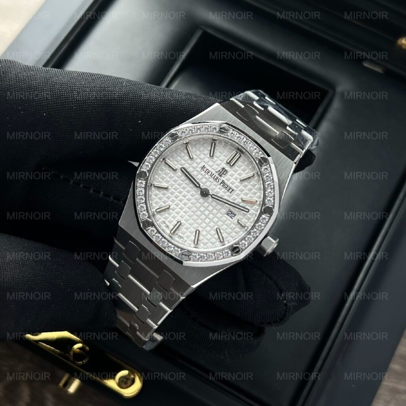 Dong-Ho-Audemars-Piguet-Royal-Oak-Replica-11-Nu-Mat-Trang-34mm-3-1024x1024.jpg