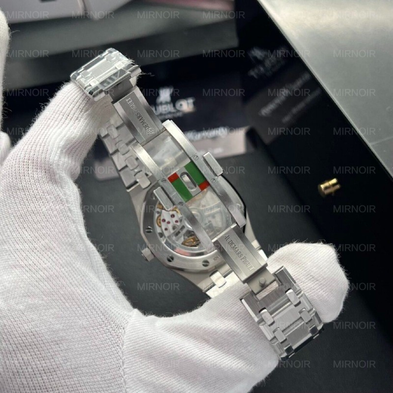 Dong-Ho-Audemars-Piguet-Royal-Oak-16202ST-Replica-11-Nha-May-ZF-39mm-2-1024x1024.jpg