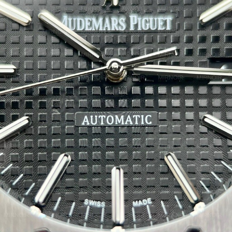 Dong-Ho-Audemars-Piguet-Royal-Oak-15400ST-Replica-11-Nam-Mau-Den-41mm-6-1024x1024.jpg