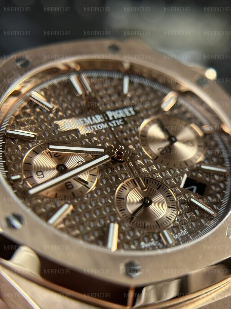 Dong-Ho-Audemars-Piguet-Royal-Oak-26331OR-Rep-11-Nha-May-IP-41mm-3-768x1024.jpg