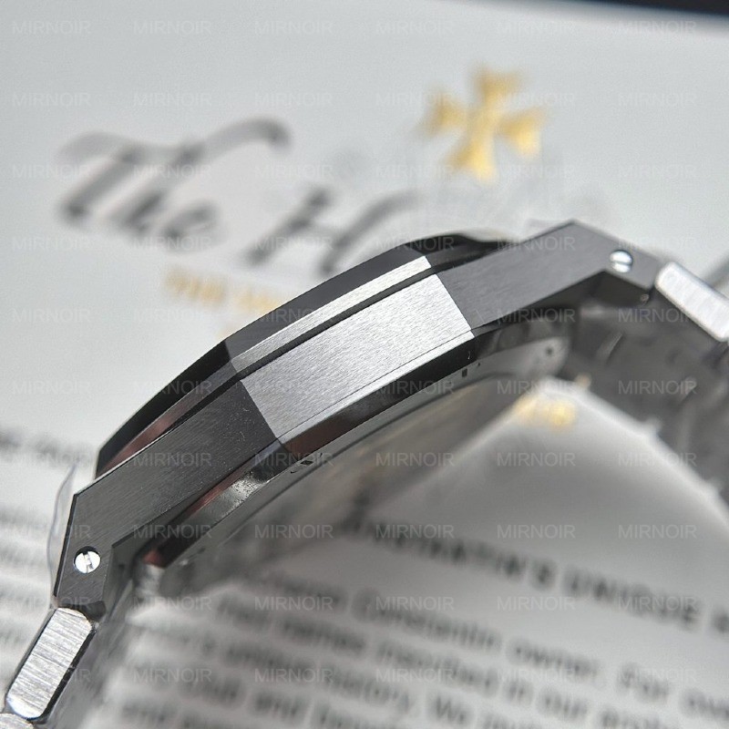 Dong-Ho-Audemars-Piguet-Nam-May-Co-1024x1024.jpg