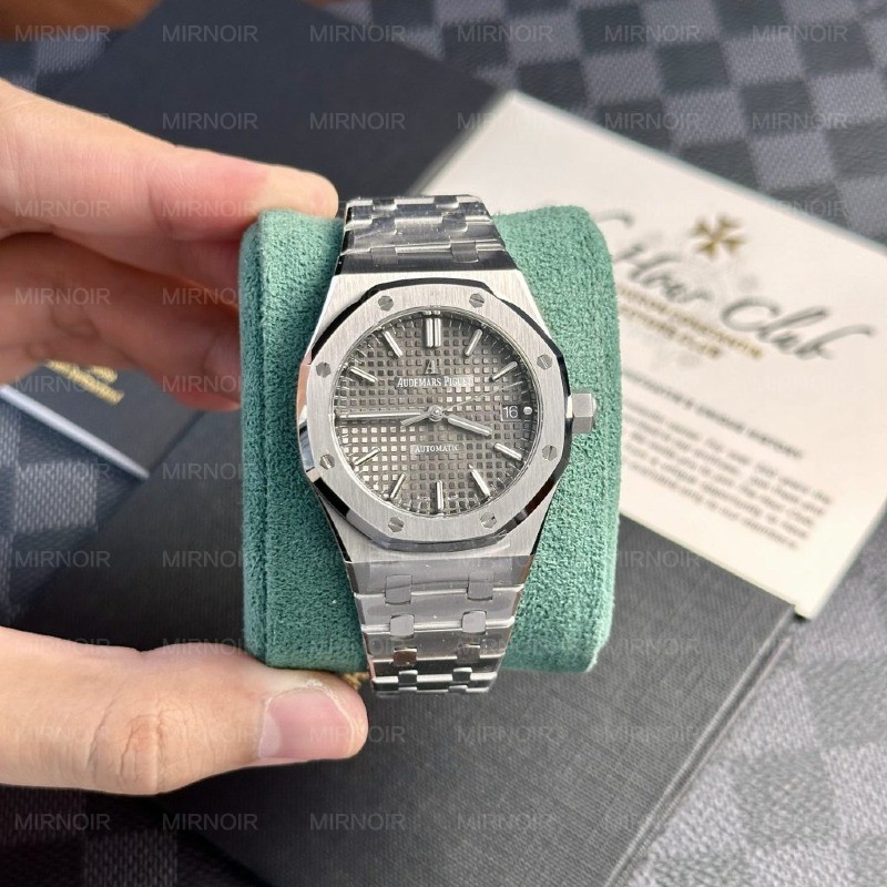 Dong-Ho-Audemars-Piguet-Royal-Oak-15450ST-Replica-11-Mat-Xam-APS-37mm-2-1024x1024.jpg