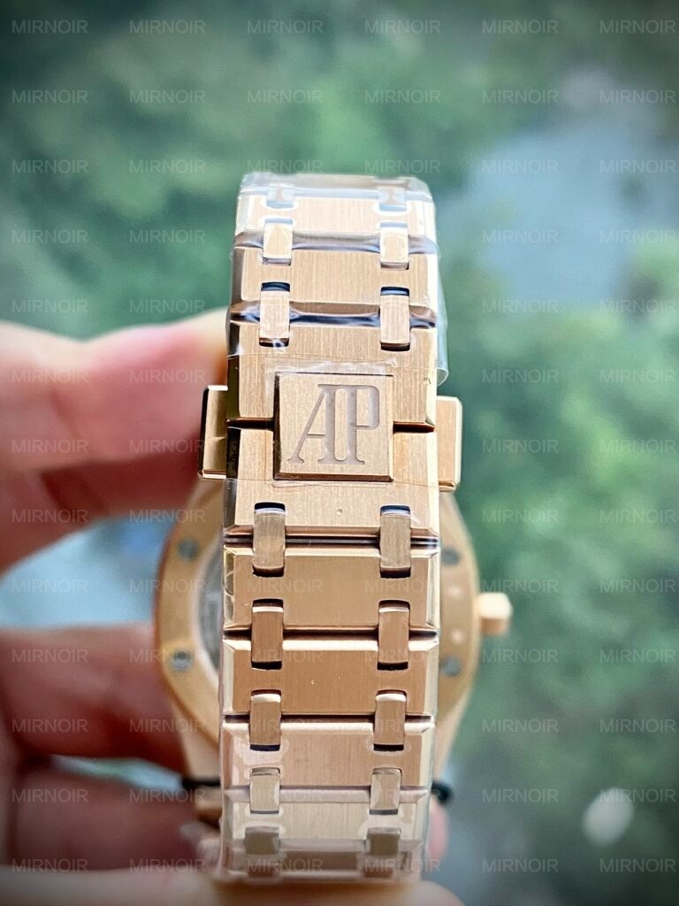 Dong-Ho-Audemars-Piguet-Royal-Oak-15202OR-Jumbo-Mat-Xanh-Blue-ZF-39mm-2.jpg