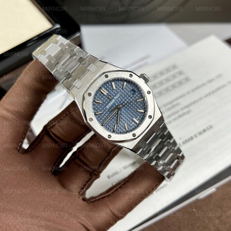 Dong-Ho-Audemars-Piguet-Royal-Oak-Replica-Cao-Cap-Mat-Xanh-34mm-7.jpg