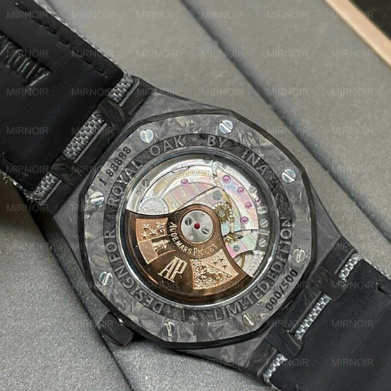 Dong-Ho-Audemars-Piguet-Royal-Oak-15400-Che-Tac-Carbon-Sieu-Nhe-41mm-2-1024x1024.jpg