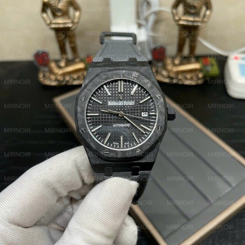 Dong-Ho-Audemars-Piguet-Royal-Oak-15400-Che-Tac-Carbon-Sieu-Nhe-41mm-5-1024x1024.jpg