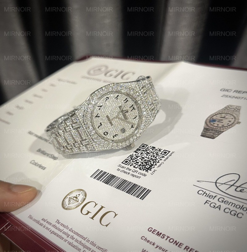 Dong-Ho-Audemars-Piguet-Che-Tac-Full-Kim-Cuong-Moissanite-Royal-Oak-Replica-41mm-7.jpg