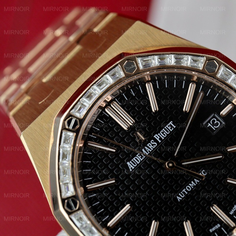 Dong-Ho-Audemars-Piguet-Royal-Oak-15400OR-Che-Tac-Moissanite-41mm-5.jpg
