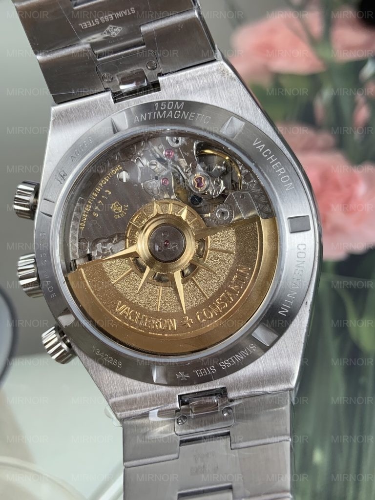 Dong-Ho-Nam-Vacheron-Constantin-Rep-11-Overseas-5500V-Chronograph-Mat-Xanh-Duong-Nha-May-8F-42-4-768x1024.jpg