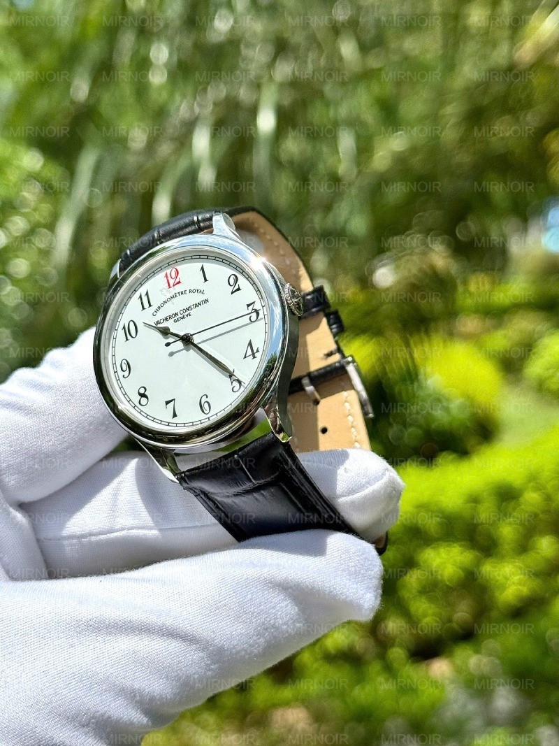 Dong-Ho-Vacheron-Constantin-Historiques-86122-Rep-11-Mat-Trang-May-Co-Thuy-Sy-39mm-5.jpg