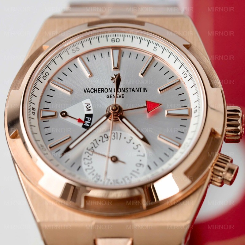 Dong-Ho-Vacheron-Constantin-Replica-11-Overseas-Dual-Time-7920V-Mat-Trang-41mm-4.jpg