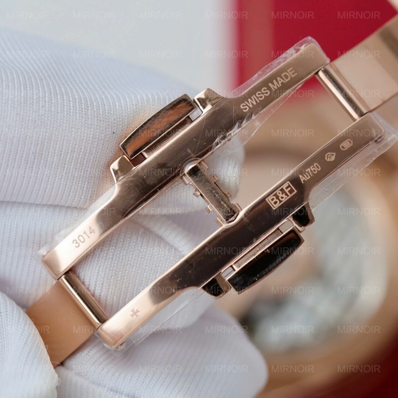Dong-Ho-Vacheron-Constantin-Replica-11-Overseas-Dual-Time-7920V-Mat-Trang-41mm-8.jpg
